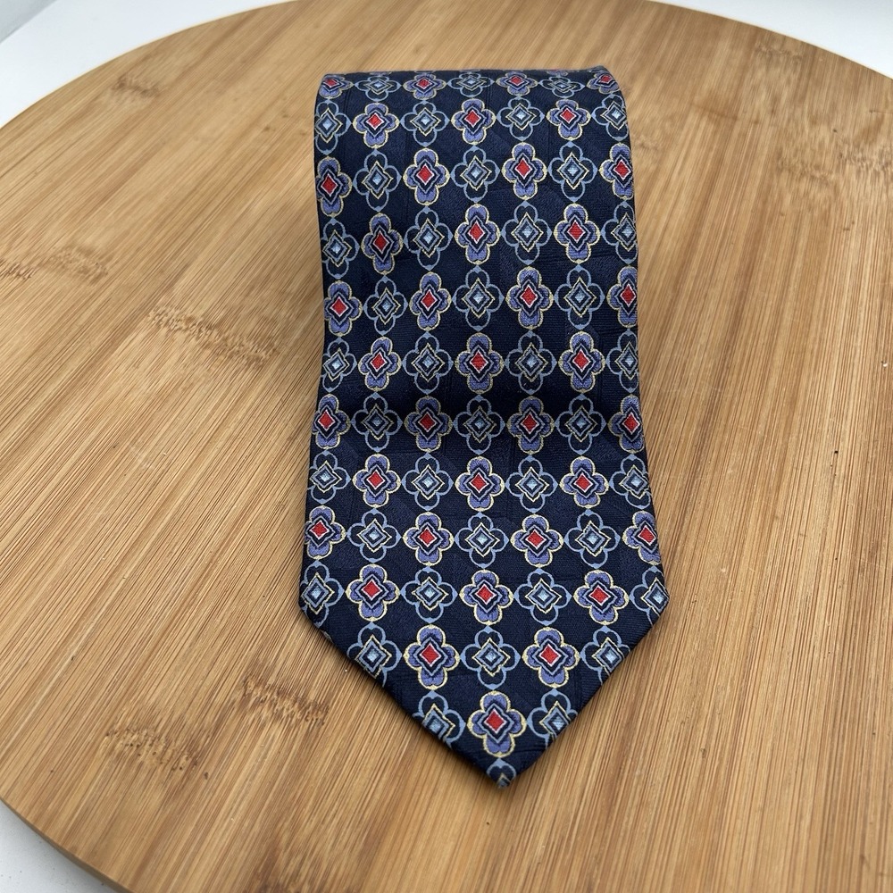Ermenegildo Zegna Disegno Exclusivo Mens Tie Navy Blue Geometric Pattern Silk